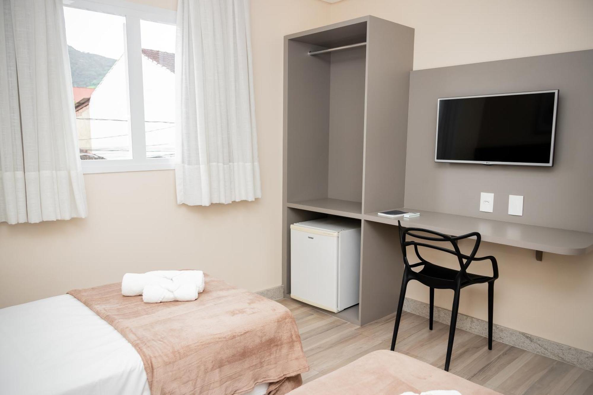 Augusta Hotel João Neiva Kültér fotó